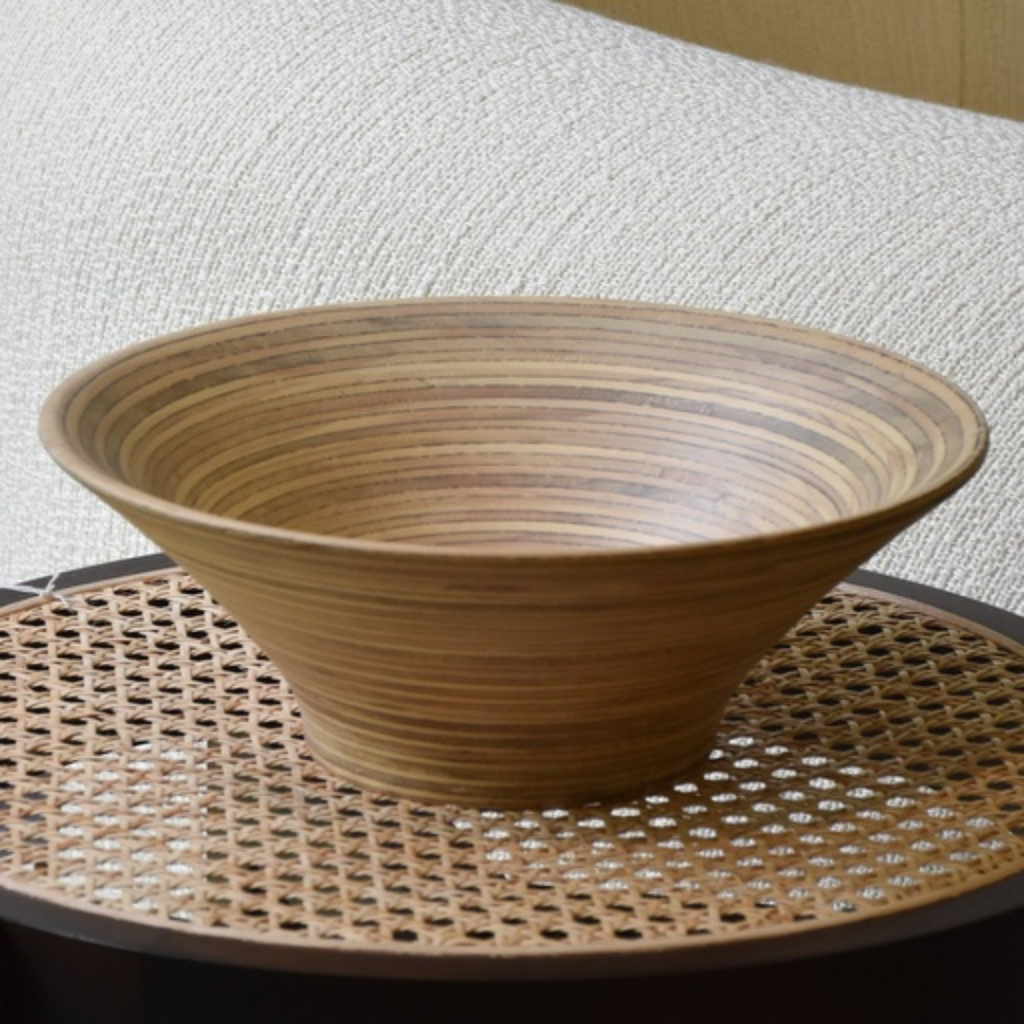 Plato de madera pequeño blanco
