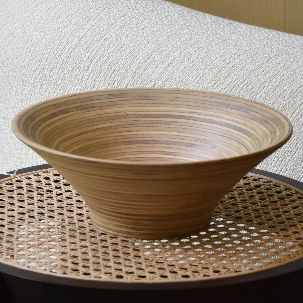 Plato de madera pequeño blanco