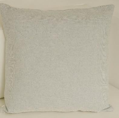 Cojin gris entrelazado mediano