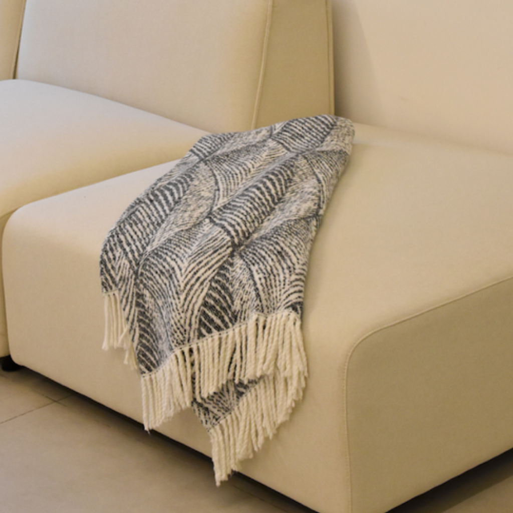 Throw Blanco con Gris Grueso