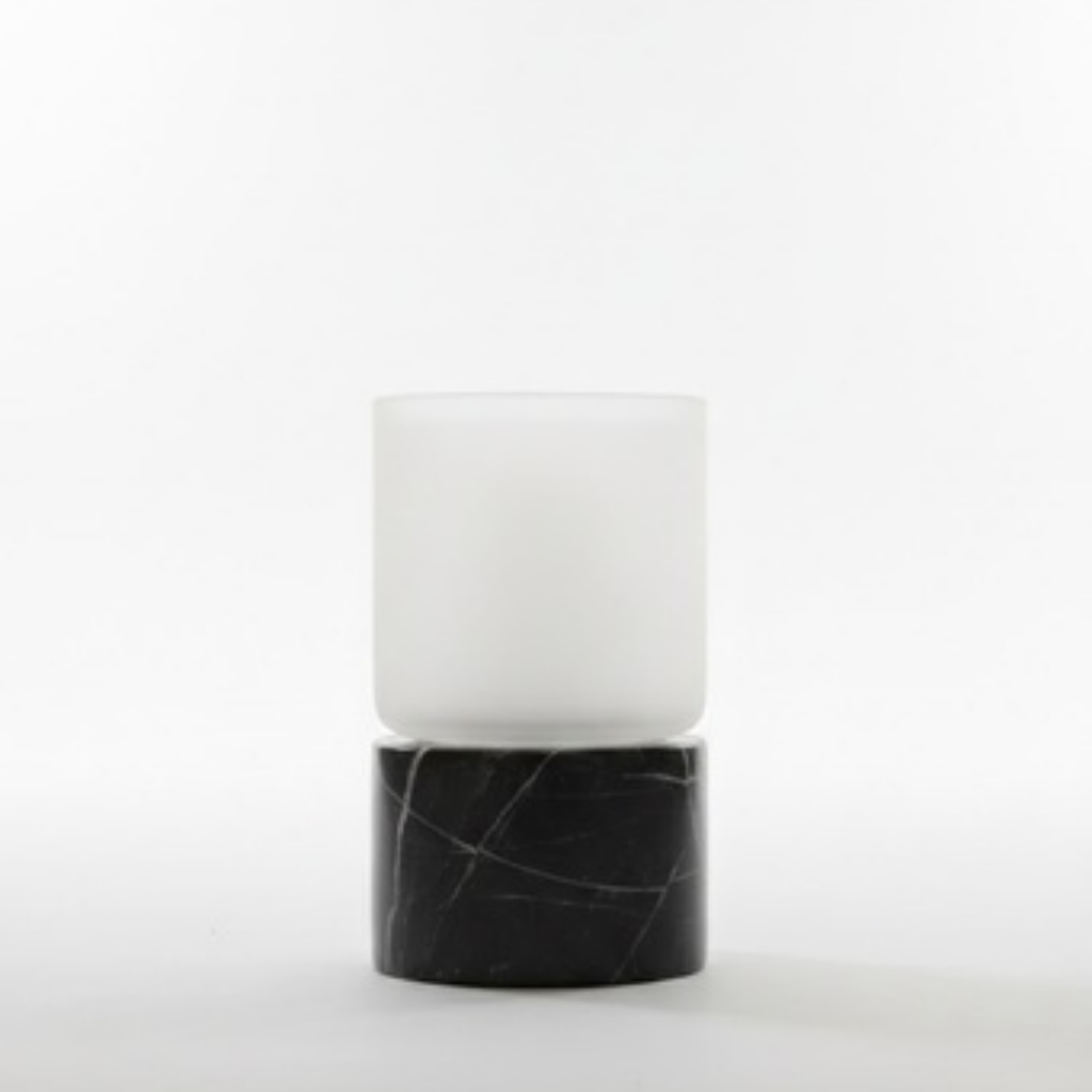 Miniquinque Mármol