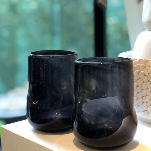 [UM0022] Vaso apachado liso grande