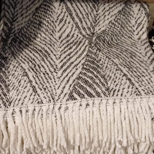 Throw Blanco con Gris Grueso